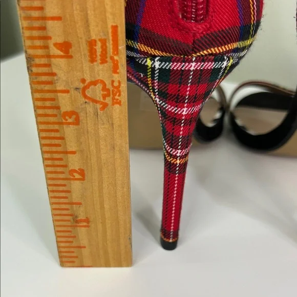 NWOT Betsey Johnson “Rarity” Plaid Bow Heels – 8M - Picture 6 of 10